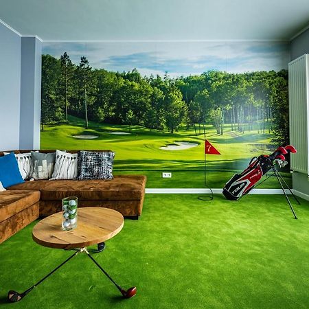The Golfer Apartment With Jacuzzi Cluj-Napoca Exterior foto